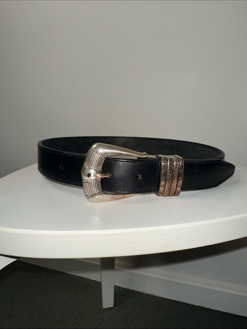 Vintage Fossil Black Leather Women’s Belt with Decorative Silver Buckle